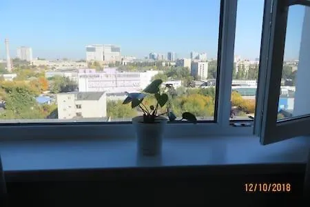 Smart-House Smart-Kvartira S Kukhnei. Kyiv Lejlighedshotel